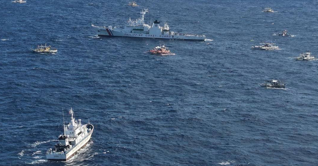 PCG, BFAR Patrol Bajo De Masinloc