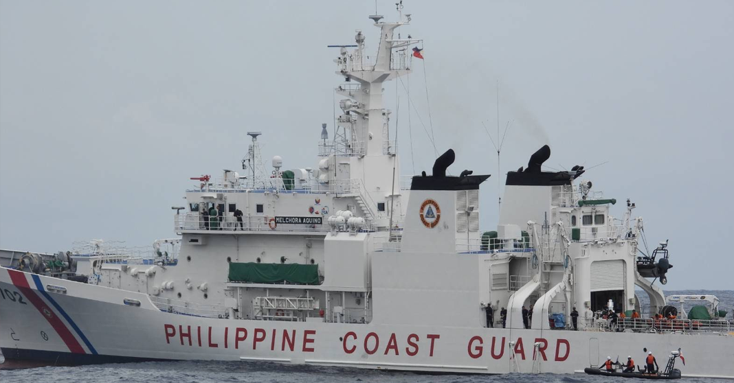 PCG Deploys Vessels to Protect Filipino Fishermen in Rozul Reef