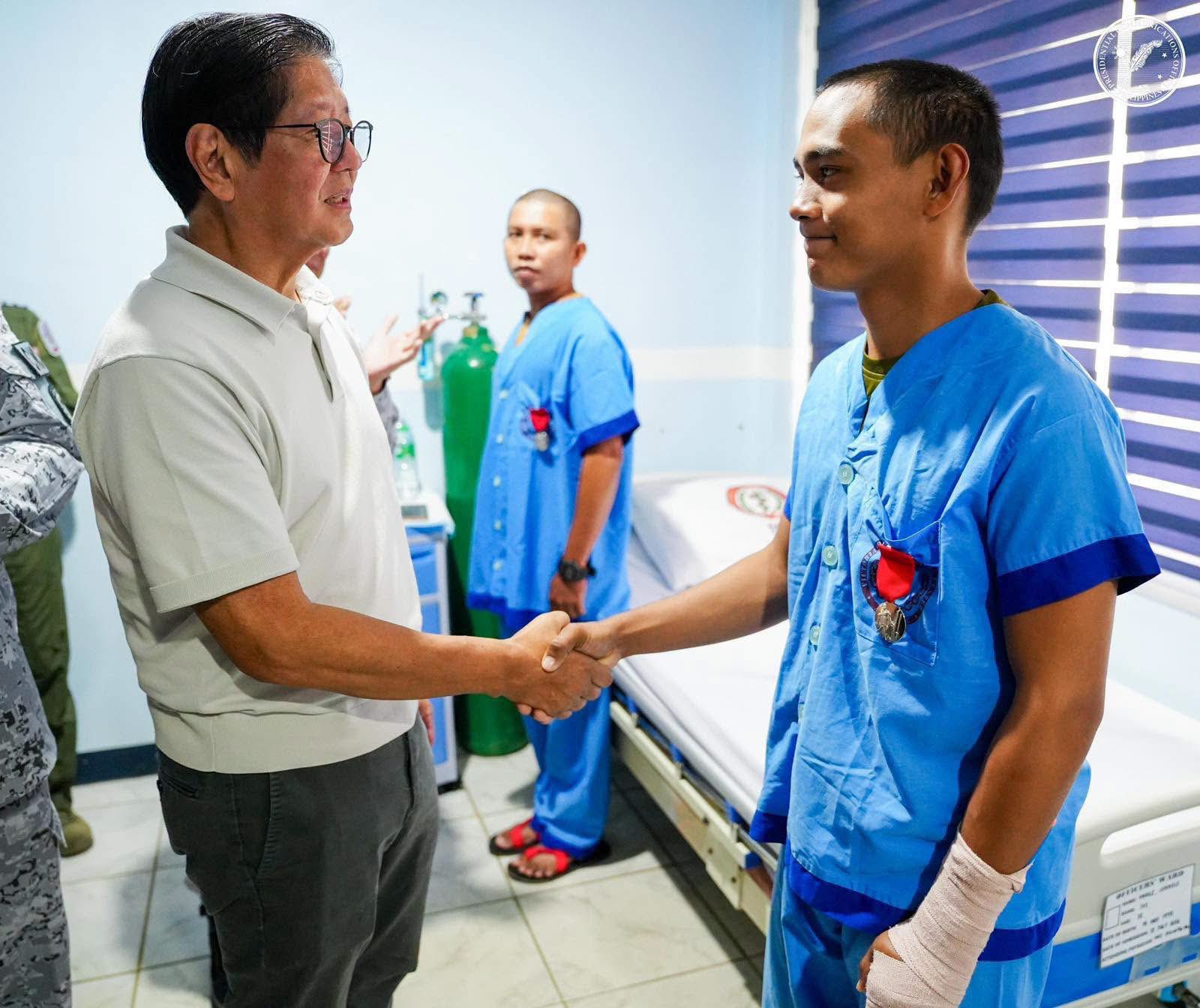 Two Photos of the Philippines’ Two Highest Officials
